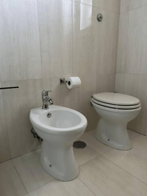 Tiberia Apartment Roma Ngoại thất bức ảnh